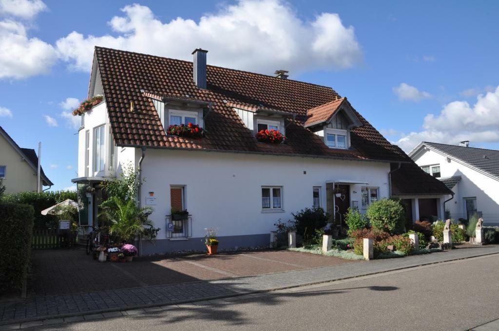 Double Two Lodge Kappel-Grafenhausen Buitenkant foto